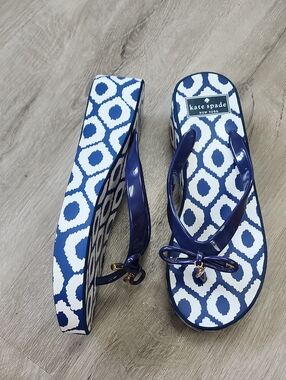 kate spade Navy and White Patterned Wedge Flip Flops